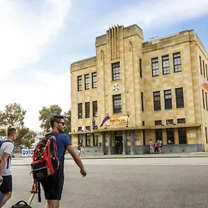  Hostel Yha Australia